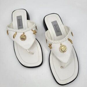 Vintage Charm Sandals Faux Leather White Thong Open Toe Moon Stars Sun Size 6.5